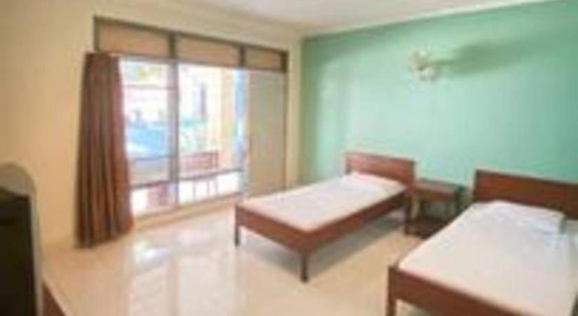 Alexander Hotel Tegal Dış mekan fotoğraf